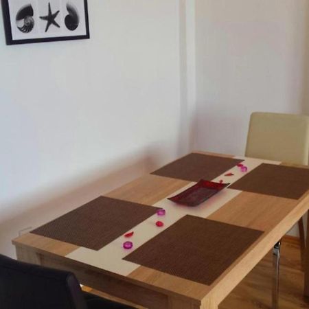 Sarita Apartments 2 Makarska Bagian luar foto